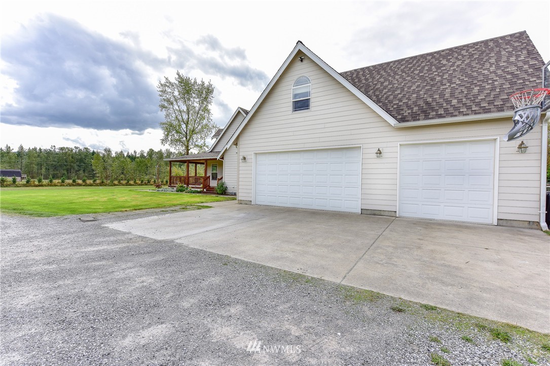 2580 East Smith Road Bellingham, WA 98226 - Photo 22 of 25 Gallery Image 22