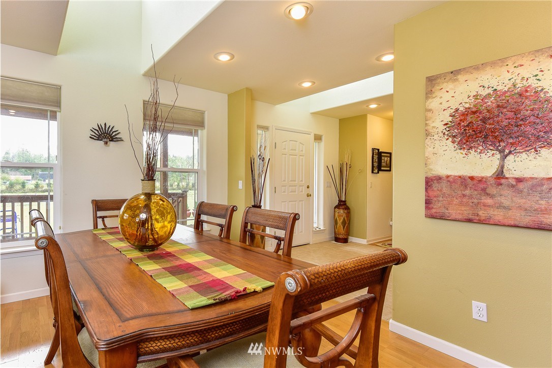 2580 East Smith Road Bellingham, WA 98226 - Photo 7 of 25 Gallery Image 7