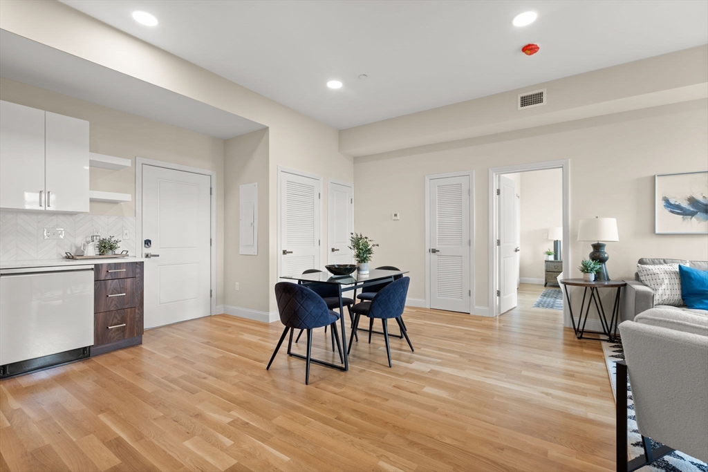16 Taber Street, Unit 203 Boston, MA 02119 - Photo 27 of 35