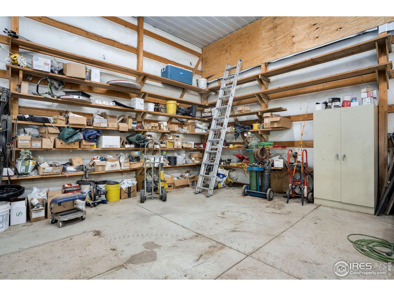 1194 Eiger Road Livermore, CO 80536 - Photo 14 of 40 Gallery Image 14
