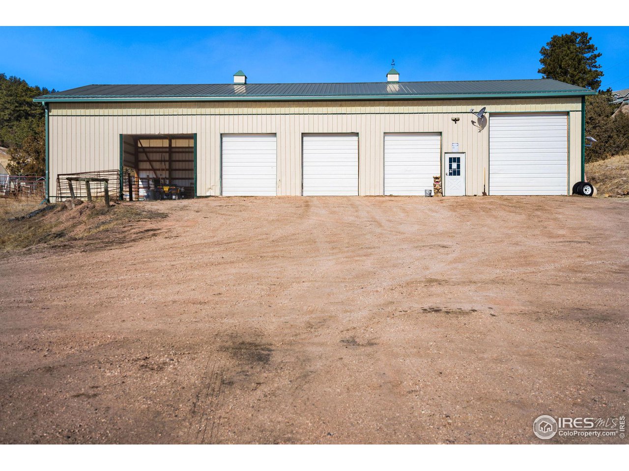 1194 Eiger Road Livermore, CO 80536 - Photo 9 of 40 Gallery Image 9