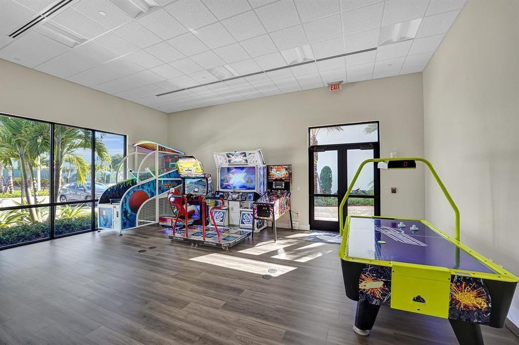 21363 Bridgeview Drive Boca Raton, FL 33428 - Photo 33 of 35 BWCC