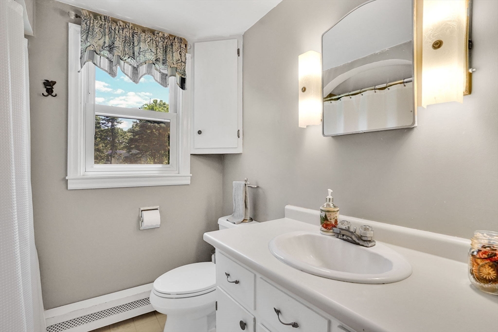 23 Birch Street Three Rivers, MA 01080 - Photo 16 of 39