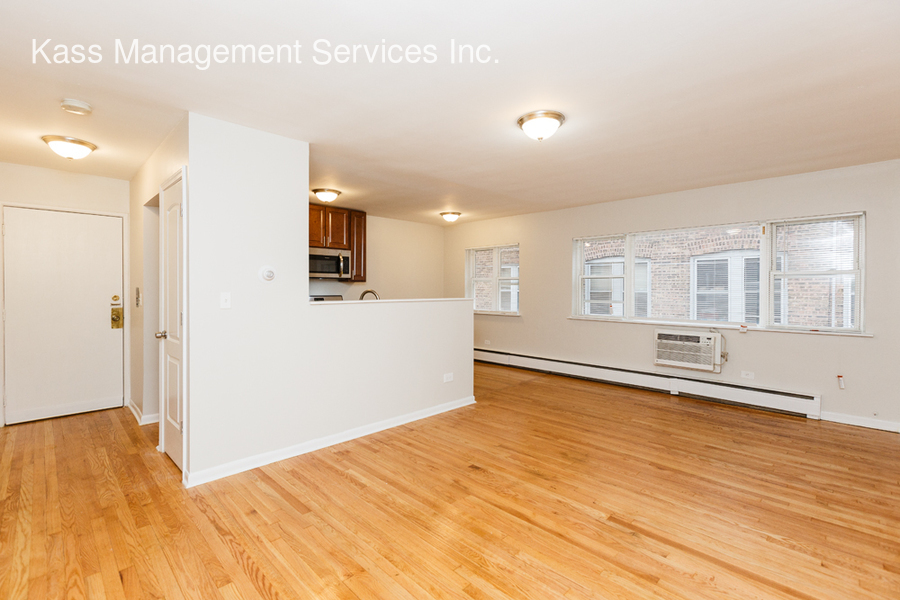 4816 North Springfield Avenue, Unit 4 Chicago, IL 60625 - Photo 3 of 9