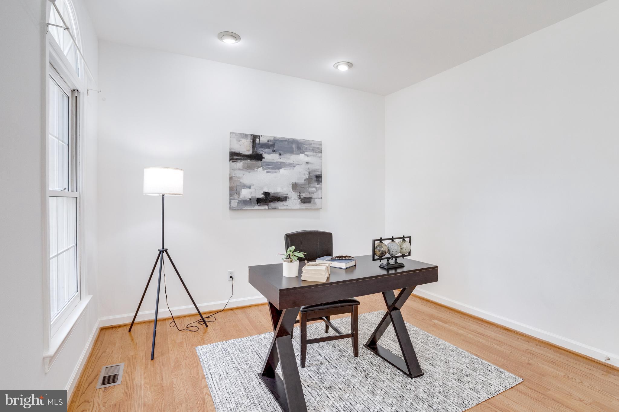 9622 Maury Road Fairfax, VA 22032 - Photo 11 of 74