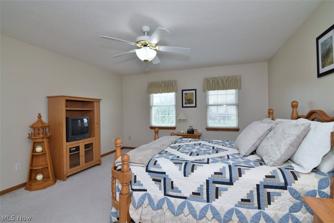 6967 Auburn Ridge Road Painesville, OH 44077 - Photo 24 of 47