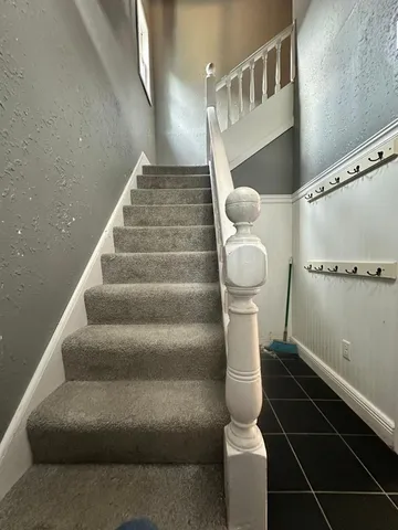 $265,000 | 810 North 30th Avenue, Minneapolis, MN 55411