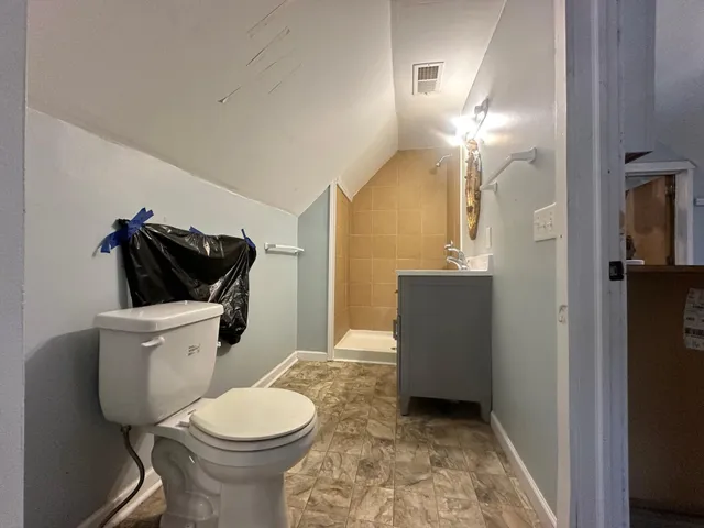 $265,000 | 810 North 30th Avenue, Minneapolis, MN 55411