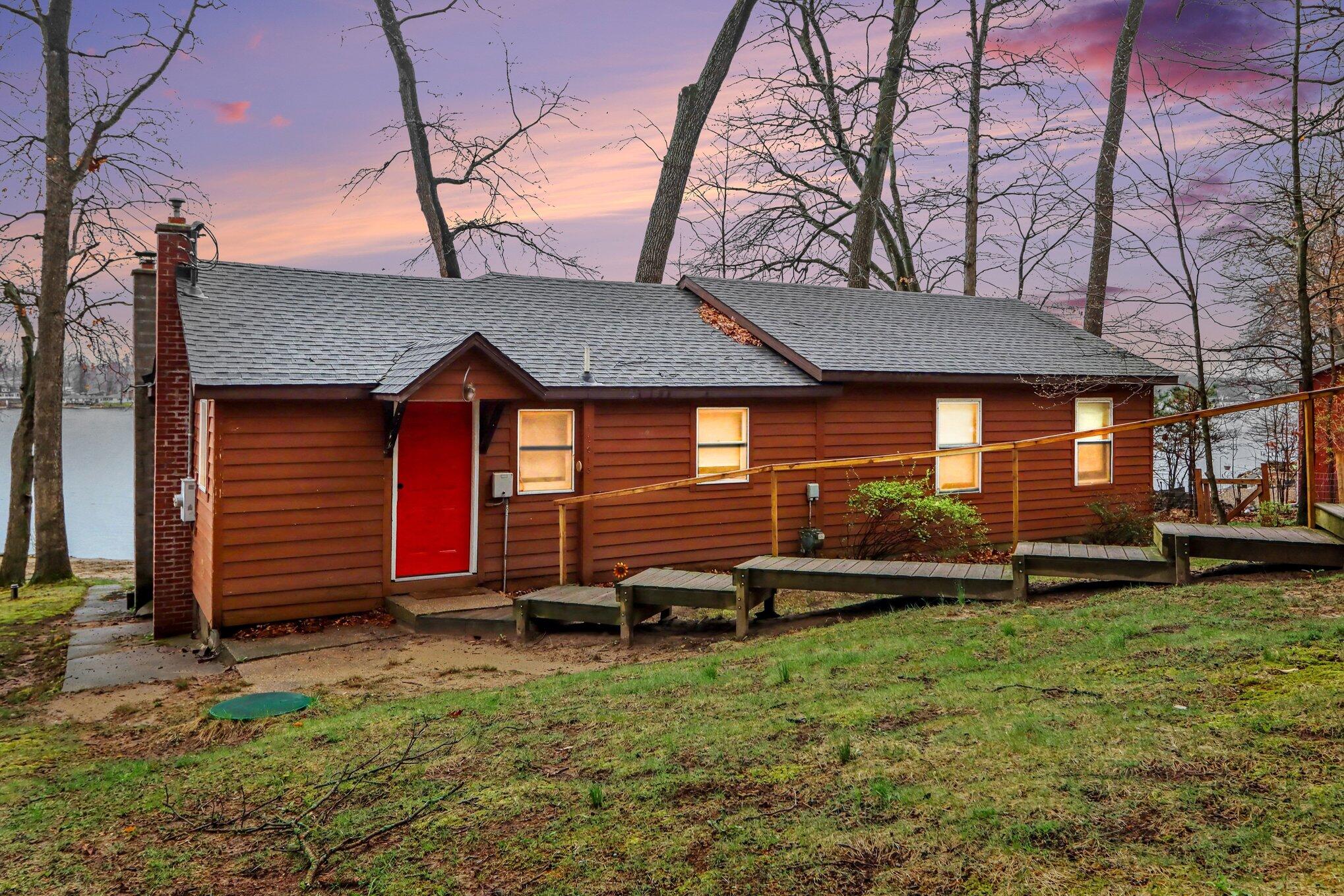 12015 Oakridge Road Plainwell, MI 49080 - Photo 26 of 28 001_file_1080