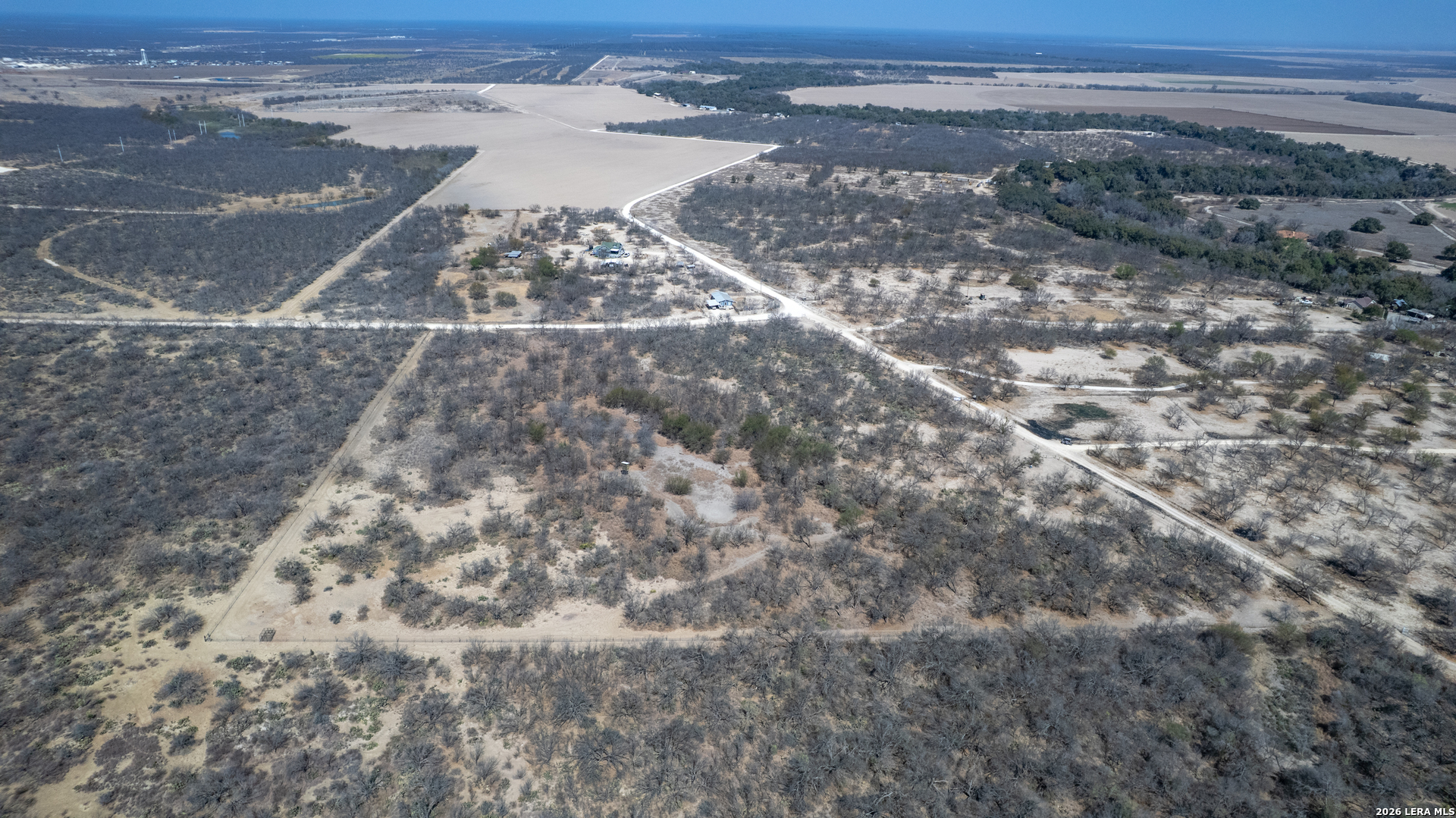 1086 Curtis Bourne Road Crystal City, TX 78839 - Photo 13 of 25
