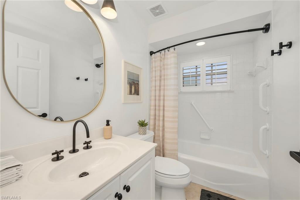 205 Via Perignon, Unit 23 Naples, FL 34119 - Photo 11 of 14