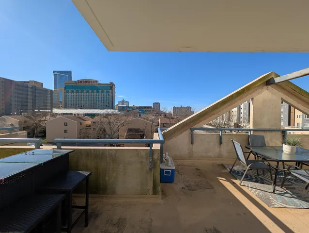 $242,000 | 526 Pacific Avenue, Unit 304, Atlantic City, NJ 08401