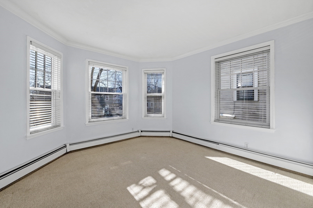 42 Broad Street, Unit 4 Salem, MA 01970 - Photo 20 of 33 a view of an empty room with a window