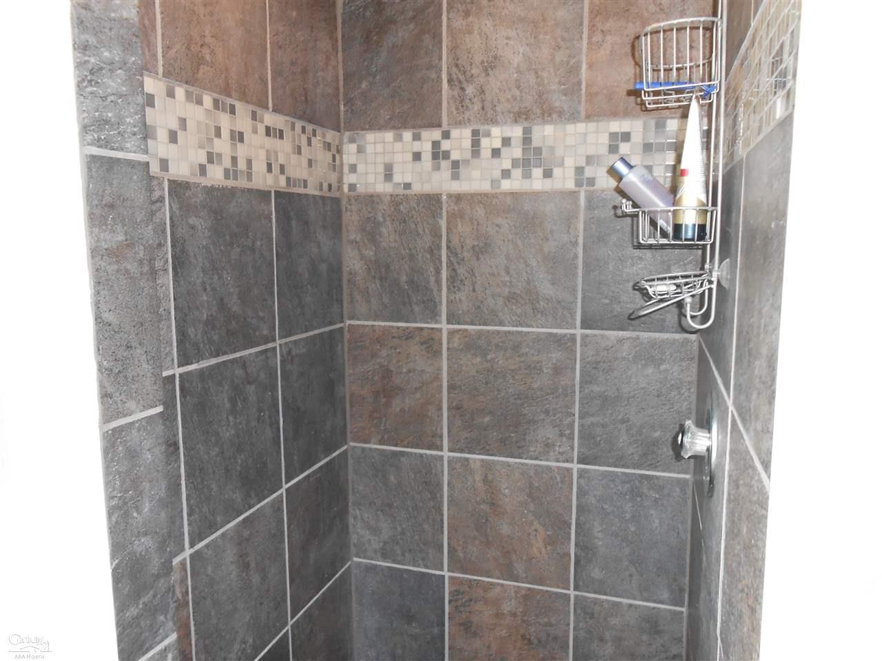 857 Hawthorne Road Grosse Pointe Woods, MI 48236 - Photo 32 of 44