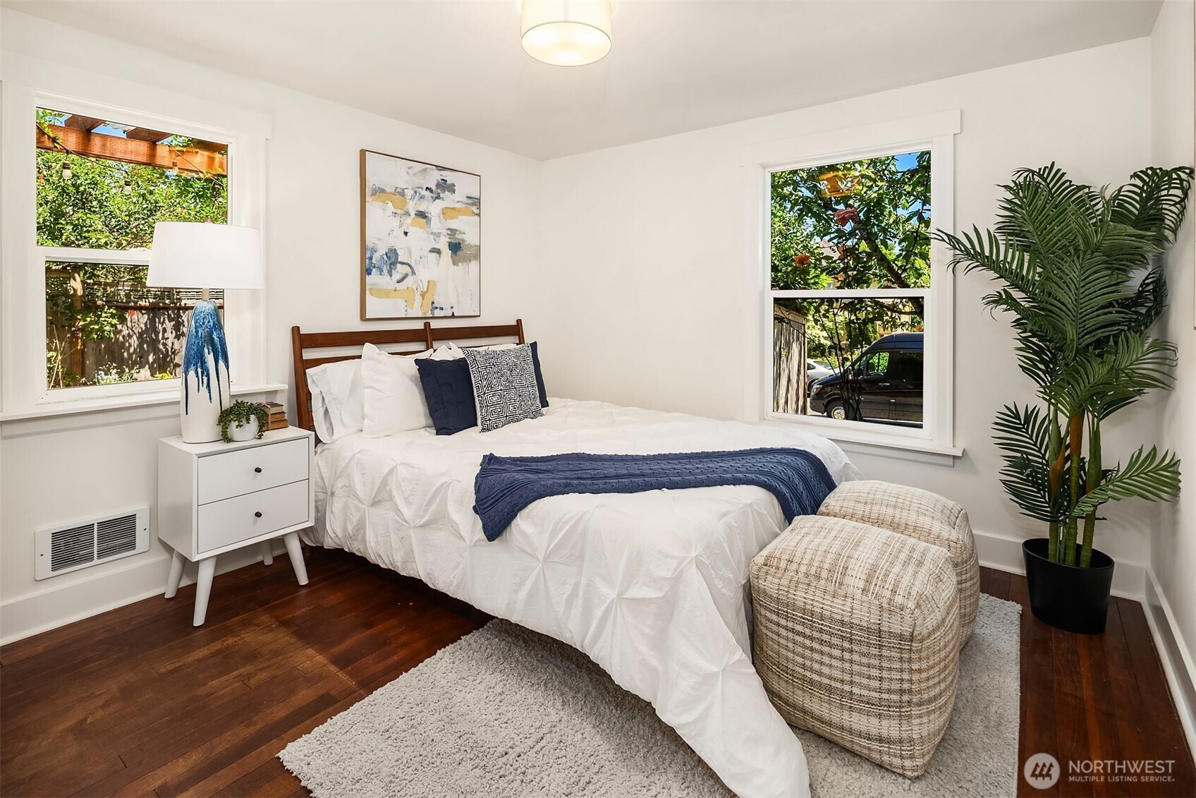 3202 Southwest Raymond Street Seattle, WA 98126 - Photo 11 of 22
