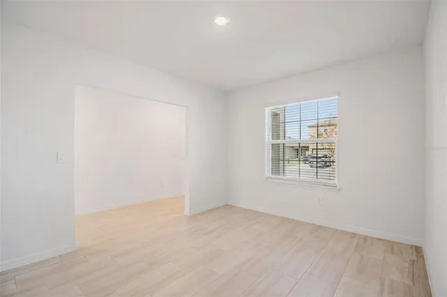 $3,000 | 1712 Tropical Oasis Avenue, Plant City, FL 33565