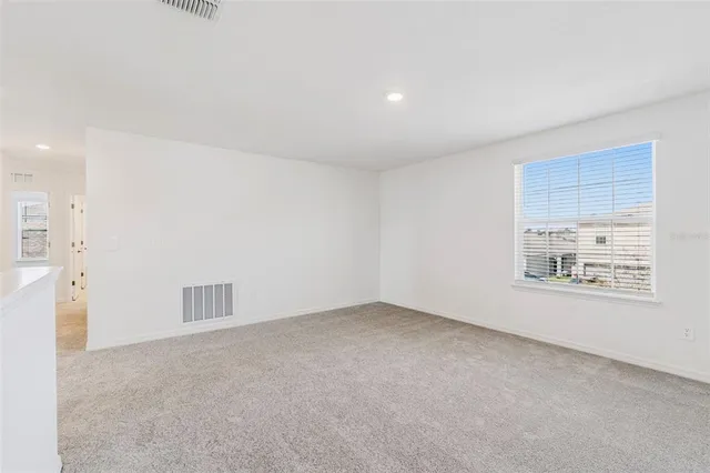 $3,000 | 1712 Tropical Oasis Avenue, Plant City, FL 33565