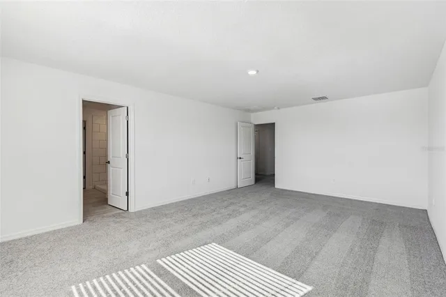 $3,000 | 1712 Tropical Oasis Avenue, Plant City, FL 33565