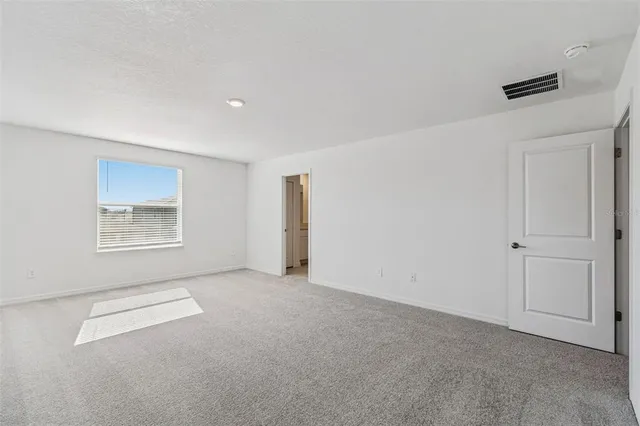 $3,000 | 1712 Tropical Oasis Avenue, Plant City, FL 33565