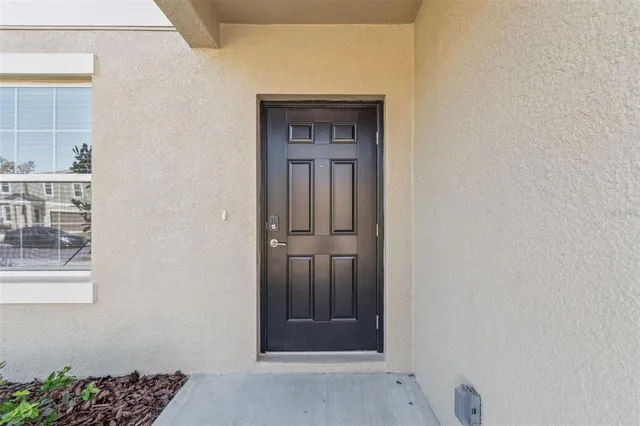 $3,000 | 1712 Tropical Oasis Avenue, Plant City, FL 33565