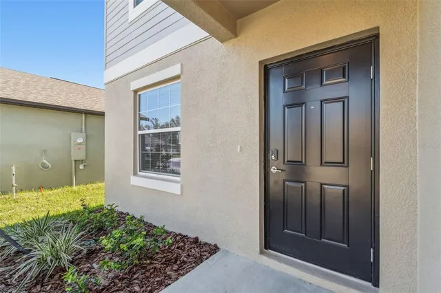 $3,000 | 1712 Tropical Oasis Avenue, Plant City, FL 33565