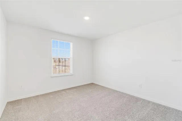 $3,000 | 1712 Tropical Oasis Avenue, Plant City, FL 33565