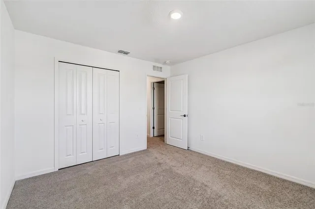 $3,000 | 1712 Tropical Oasis Avenue, Plant City, FL 33565