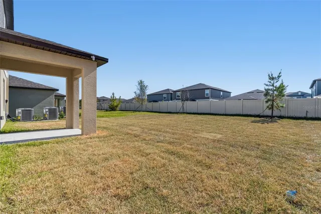 $3,000 | 1712 Tropical Oasis Avenue, Plant City, FL 33565