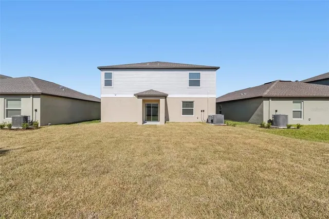 $3,000 | 1712 Tropical Oasis Avenue, Plant City, FL 33565