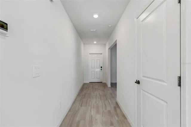 $3,000 | 1712 Tropical Oasis Avenue, Plant City, FL 33565