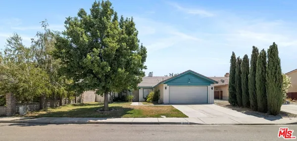 $419,000 | 2156 Knollwood Court, Rosamond, CA 93560