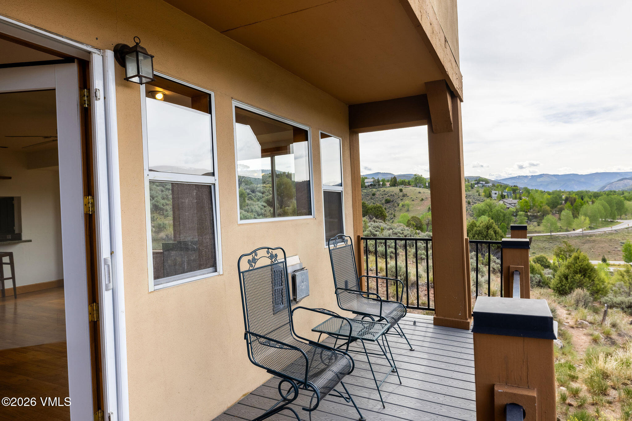 274 Beard Creek Road, Unit H4 Edwards, CO 81632 - Photo 10 of 41 2605_morningstar_th_4H_exterior_deck_d