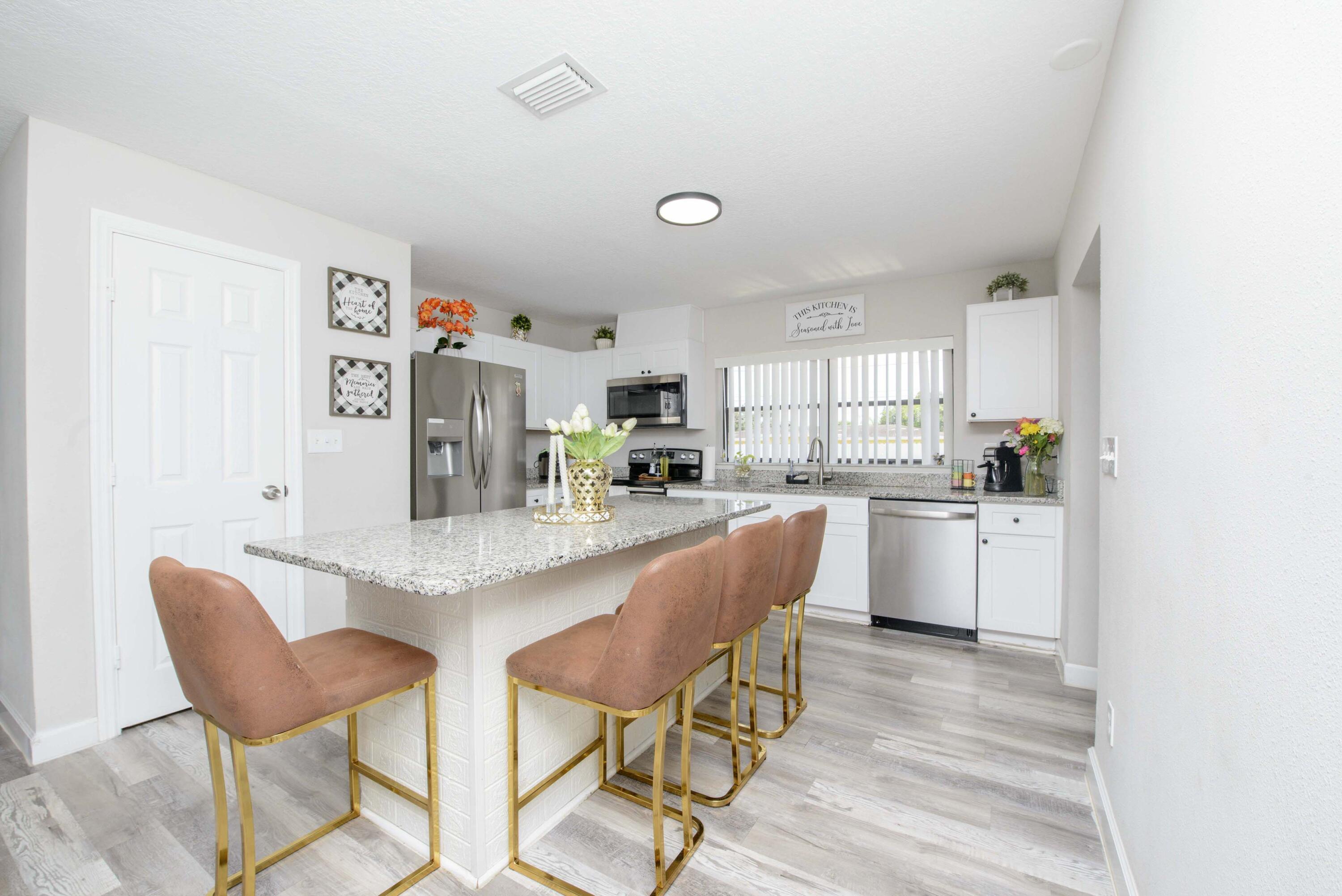 5234 Edwards Road Fort Pierce, FL 34981 - Photo 15 of 56 4- Kitchen (7)