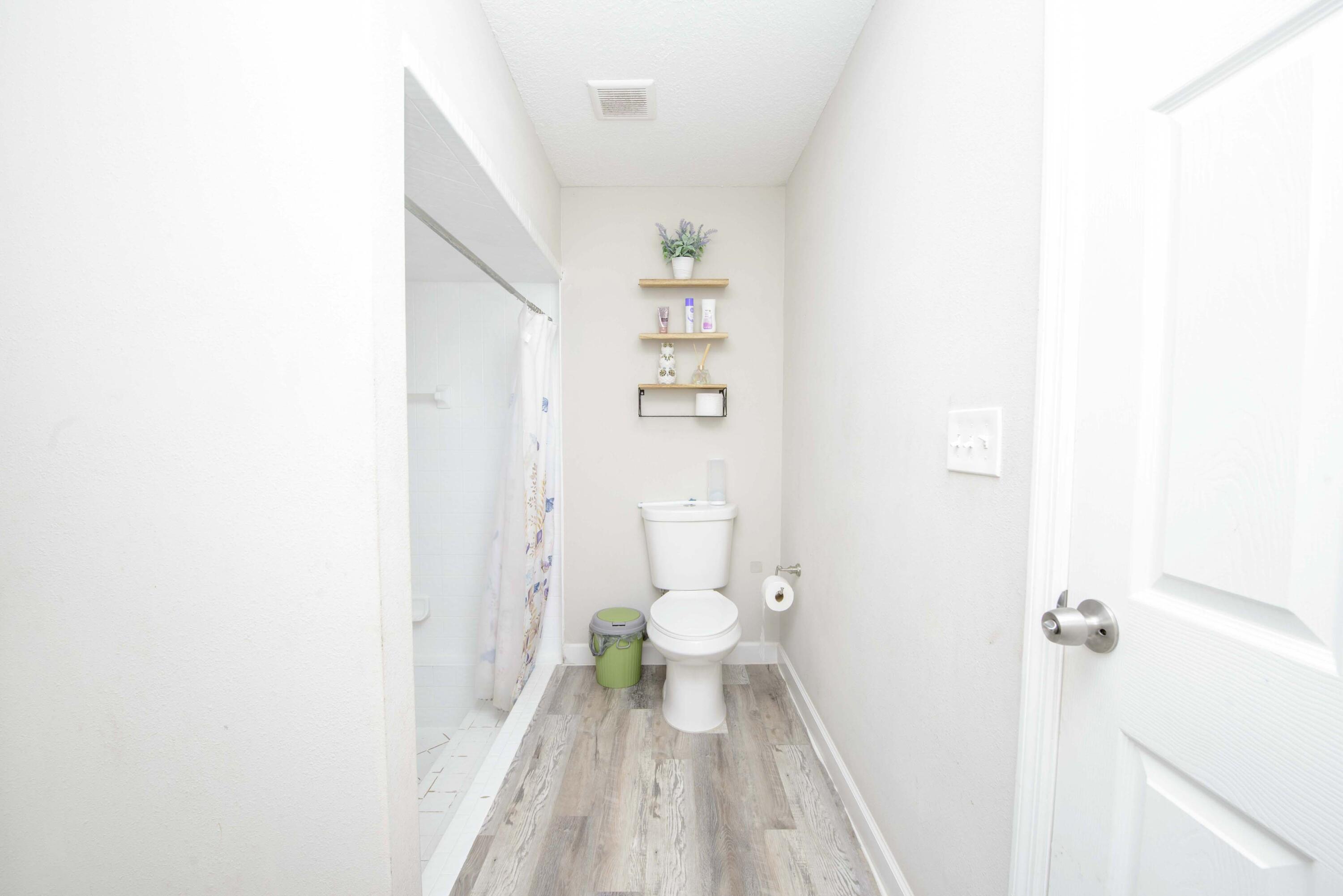 5234 Edwards Road Fort Pierce, FL 34981 - Photo 24 of 56 6- Bathroom (8)