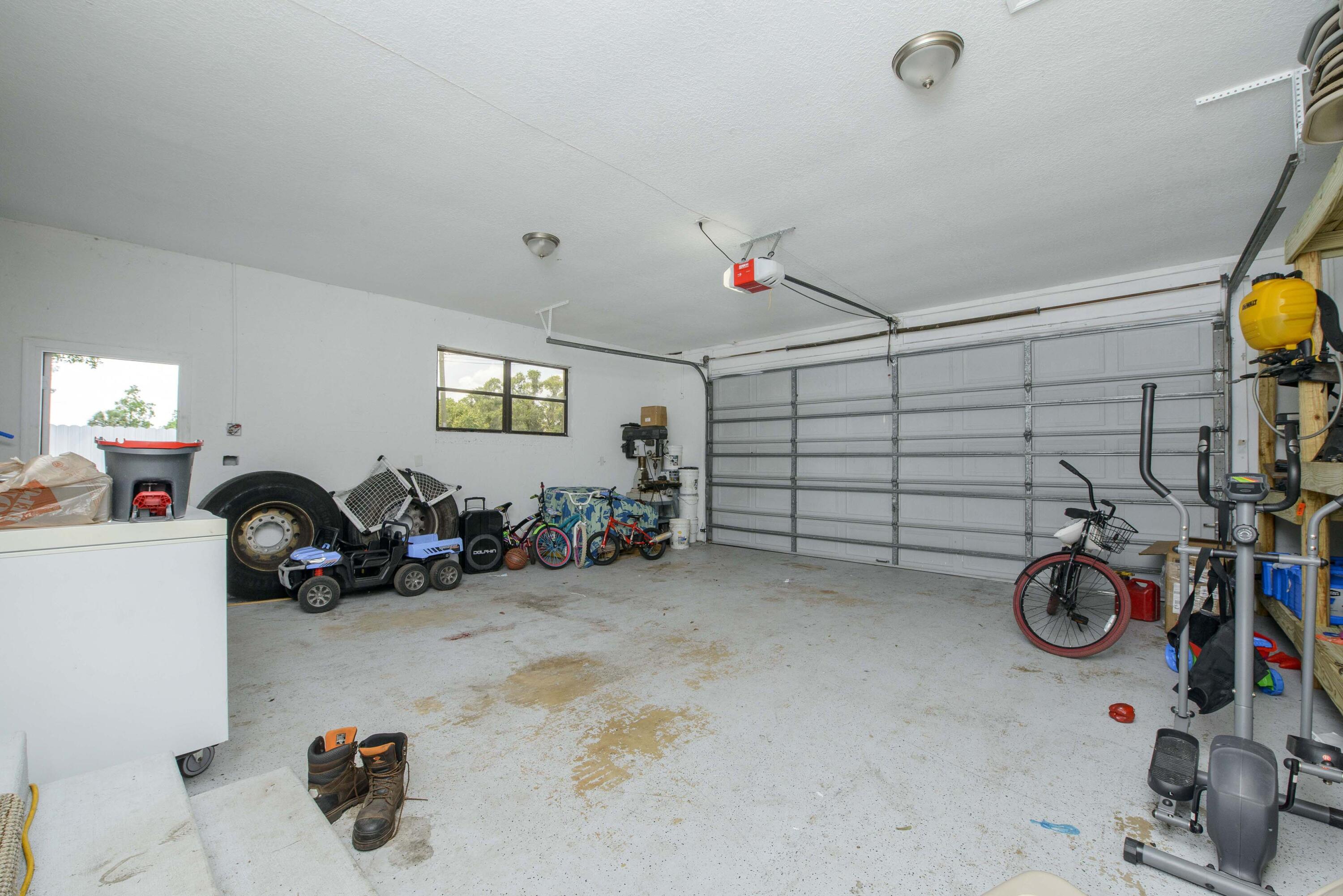 5234 Edwards Road Fort Pierce, FL 34981 - Photo 28 of 56 8- Garage (4)