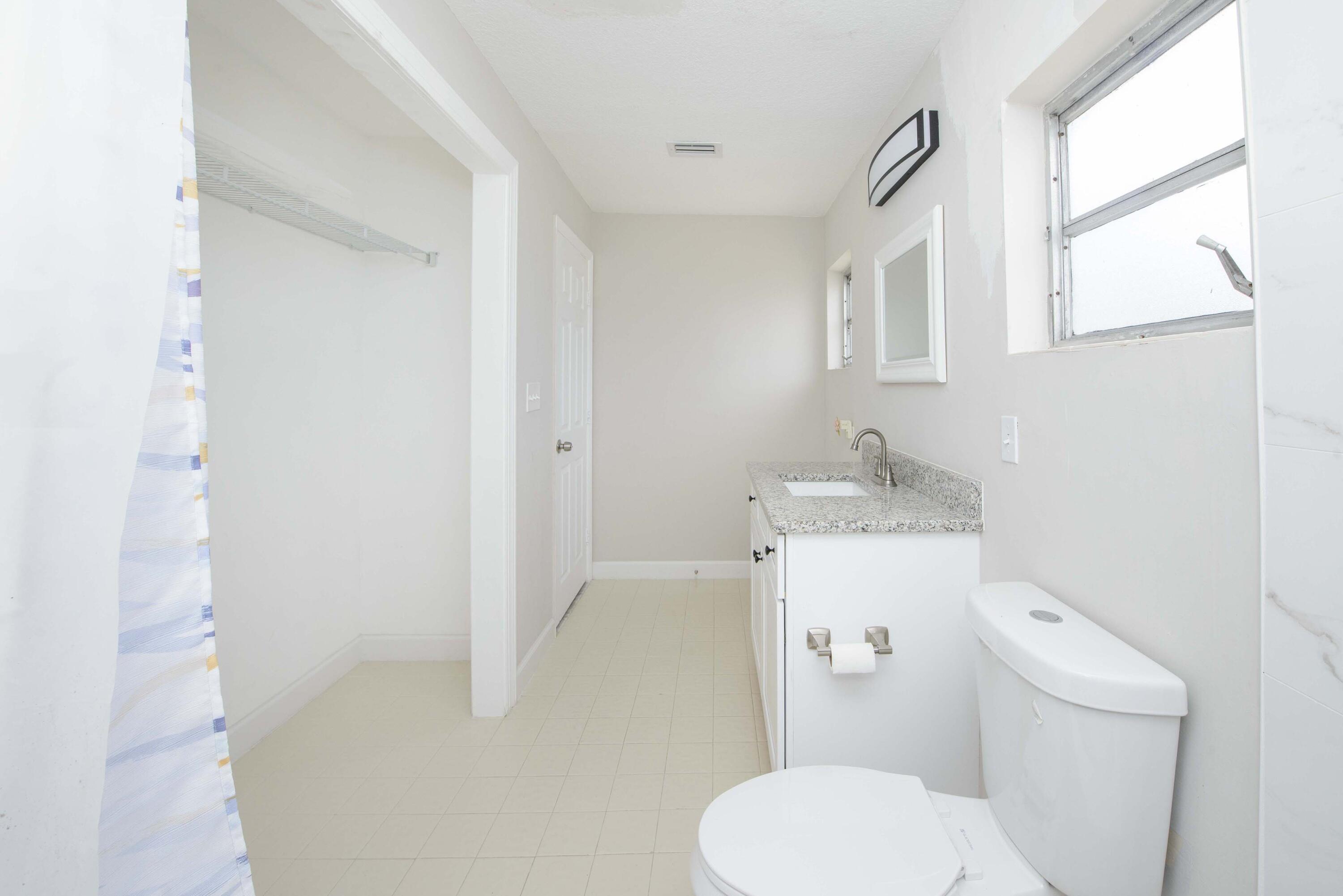 5234 Edwards Road Fort Pierce, FL 34981 - Photo 47 of 56 13- Master Bathroom (5)
