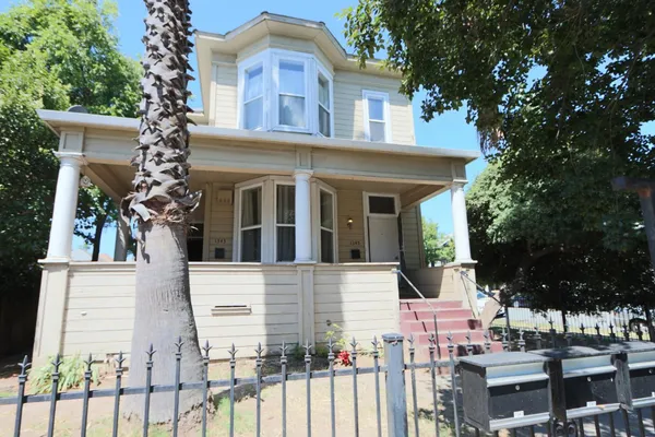 $409,900 | 8 West Willow Street, Stockton, CA 95202