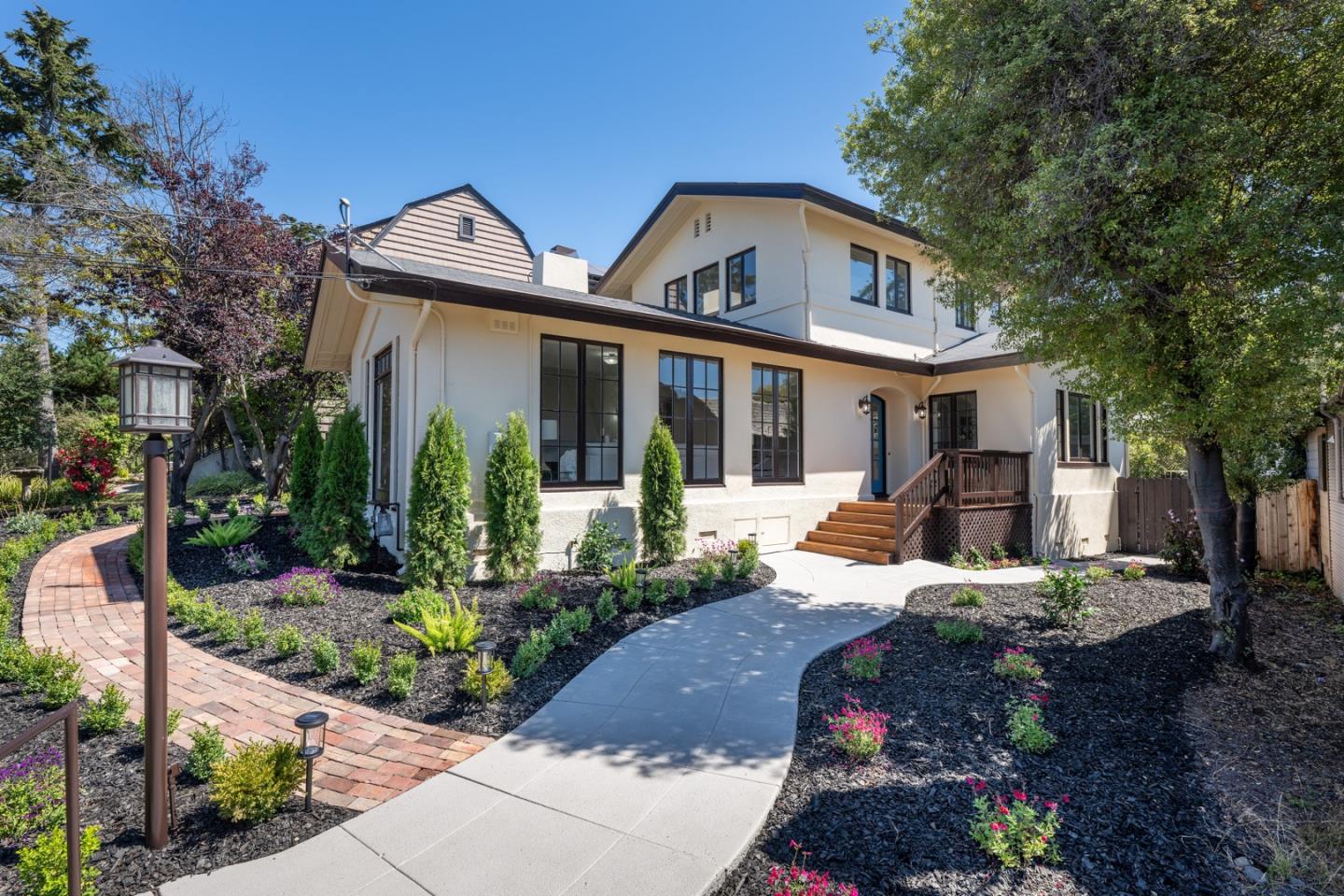 1105 The Alameda Berkeley, CA 94707 - Photo 2 of 33