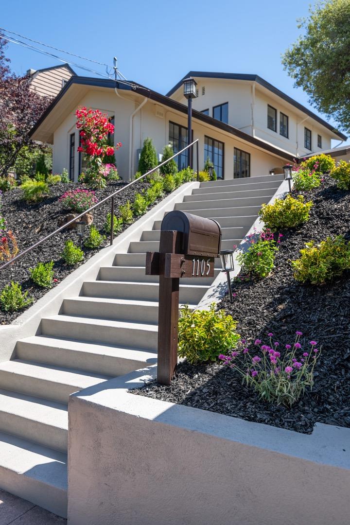 1105 The Alameda Berkeley, CA 94707 - Photo 3 of 33