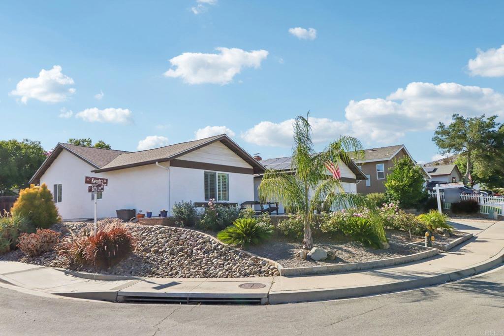 14304 Kendra Court Poway, CA 92064 - Photo 3 of 64