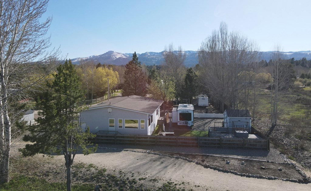 1 & 3 P Street Cascade, ID 83611 - Photo 3 of 38 River In Front Of Property