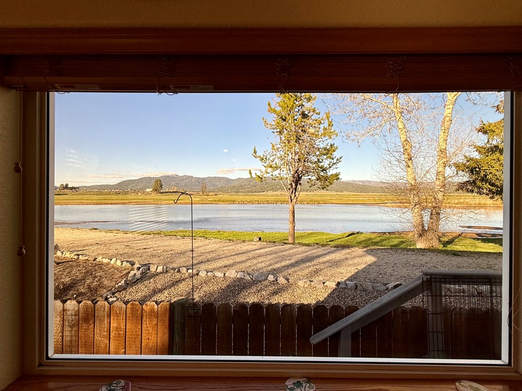 1 & 3 P Street Cascade, ID 83611 - Photo 9 of 38 Your View From Main Living Area