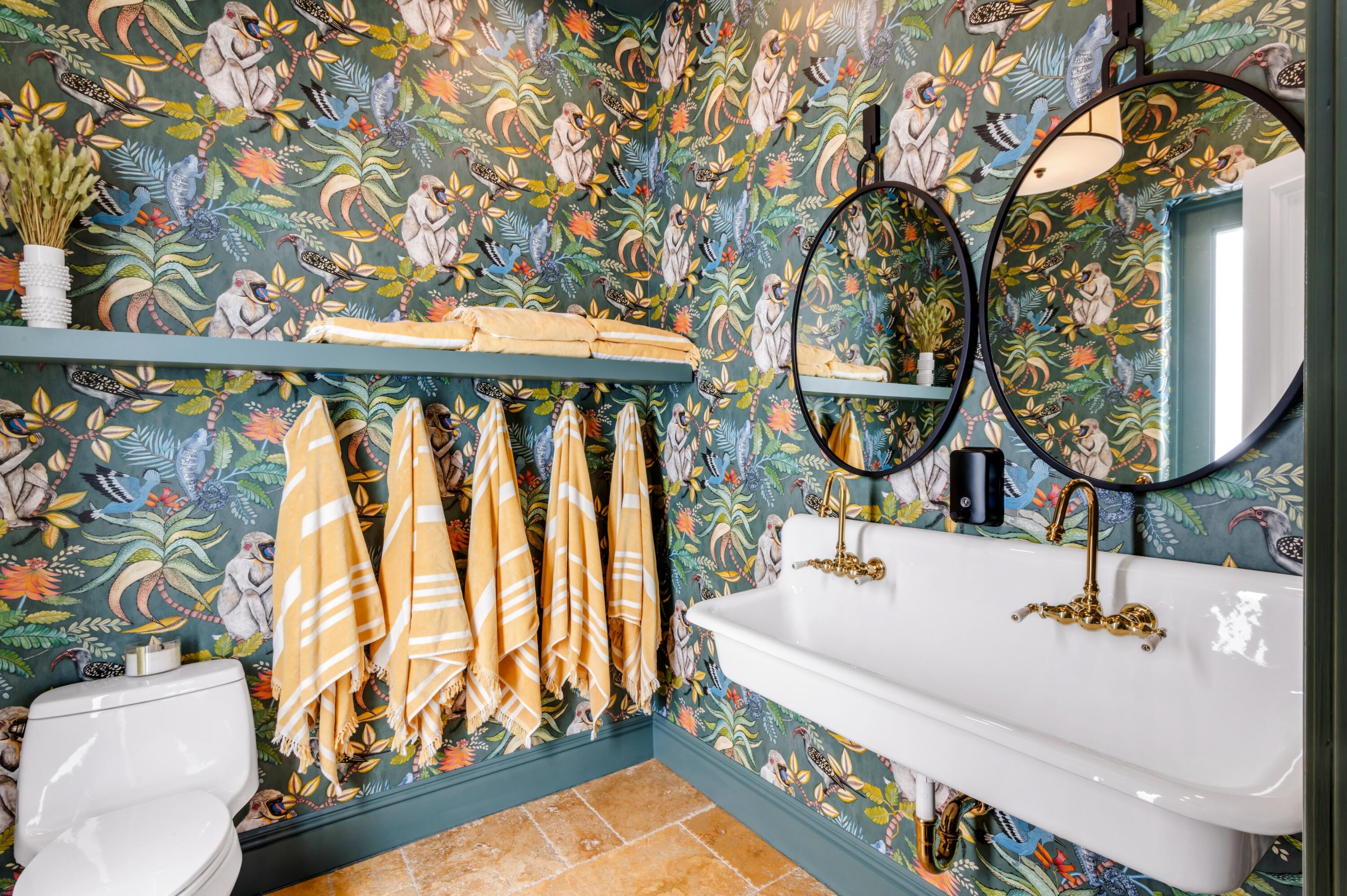 809 Northeast 71st Street Boca Raton, FL 33487 - Photo 15 of 43 mls_BATHROOM_1