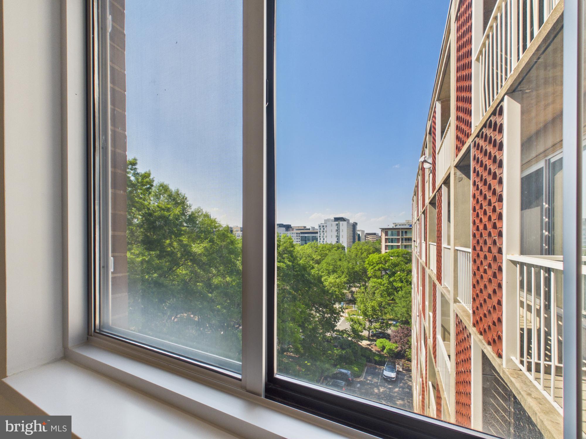 800 4th Street Southwest, Unit N701 Washington, DC 20024 - Photo 28 of 47