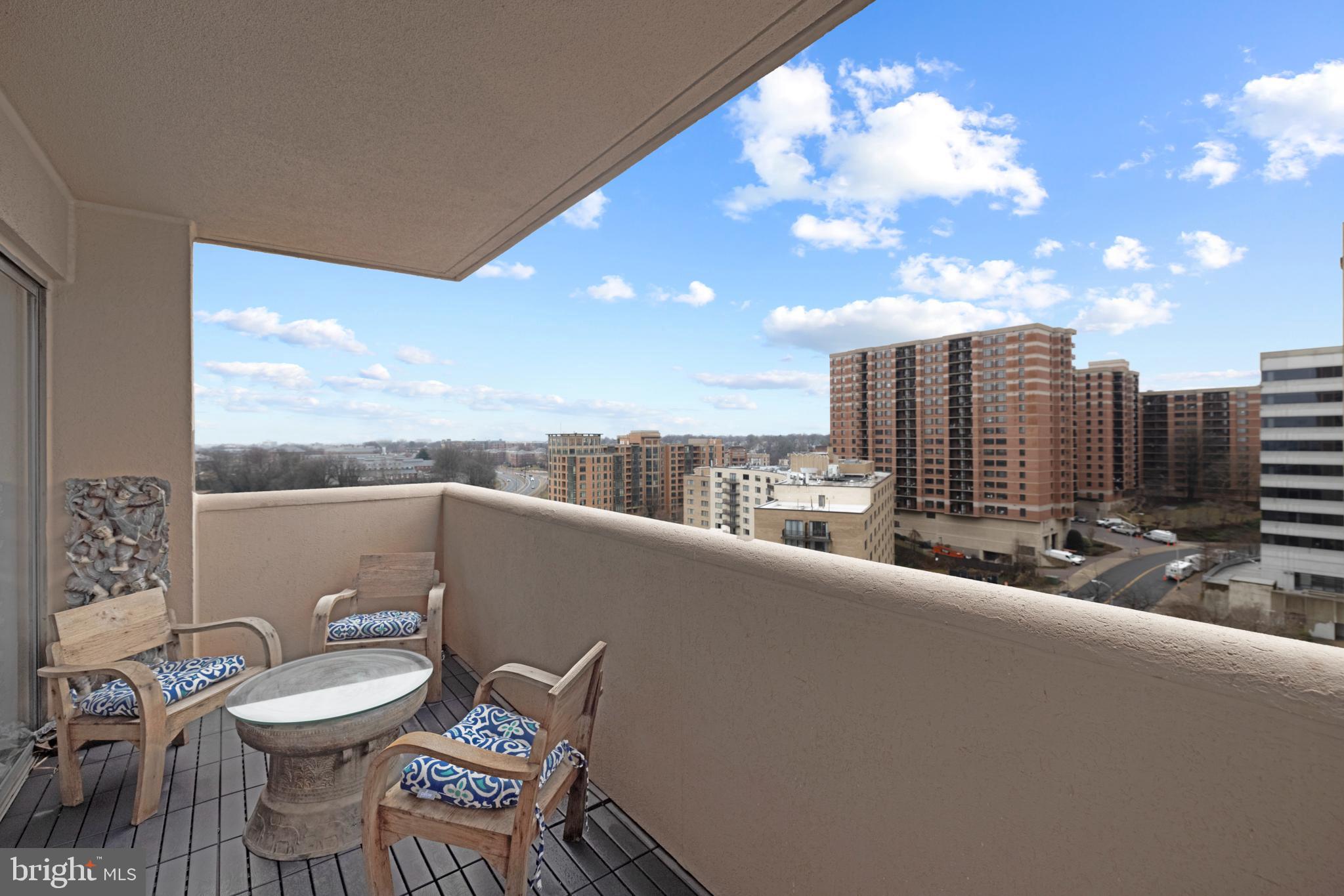 1301 North Courthouse Road, Unit 1201 Arlington, VA 22201 - Photo 14 of 35