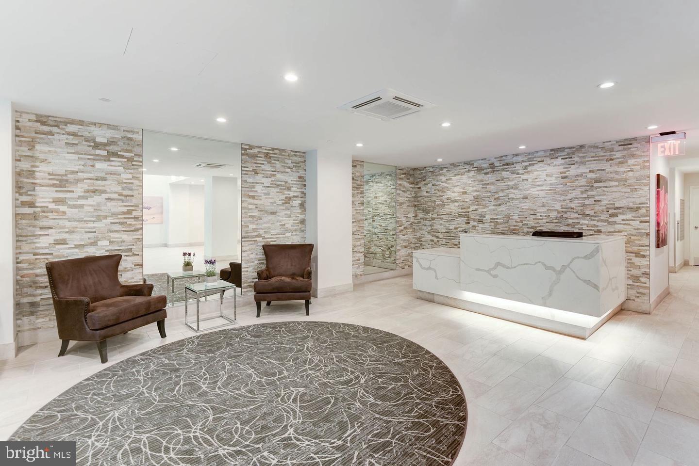 1301 North Courthouse Road, Unit 1201 Arlington, VA 22201 - Photo 5 of 35