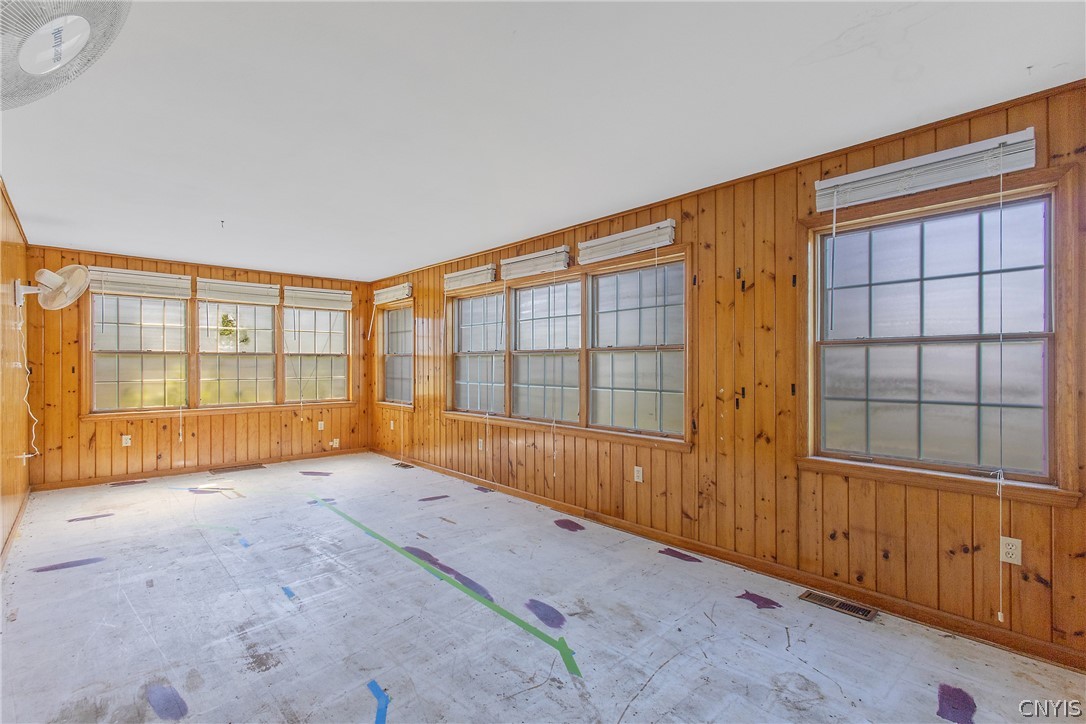 174 Chapman Road Parish, NY 13131 - Photo 4 of 47