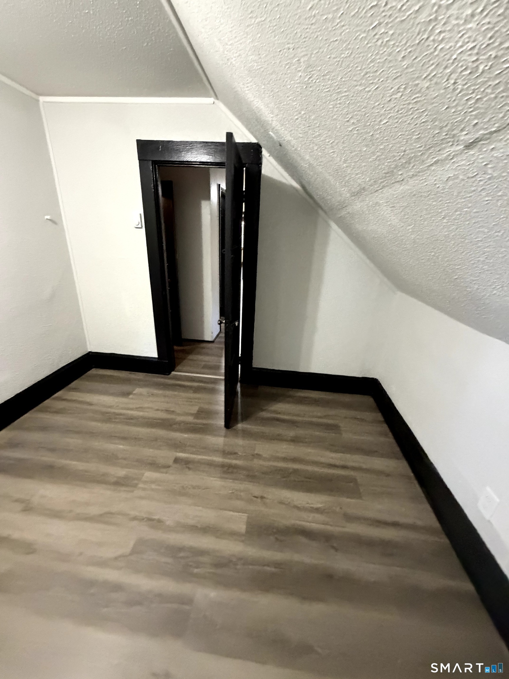 39 Houston Street, Unit 3 New Haven, CT 06513 - Photo 13 of 13