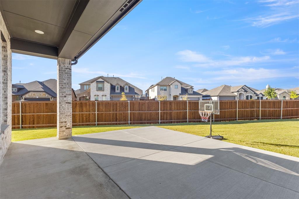 5009 Duck Cv Circle Royse City, TX 75189 - Photo 29 of 34 a view of a house with swimming pool and porch