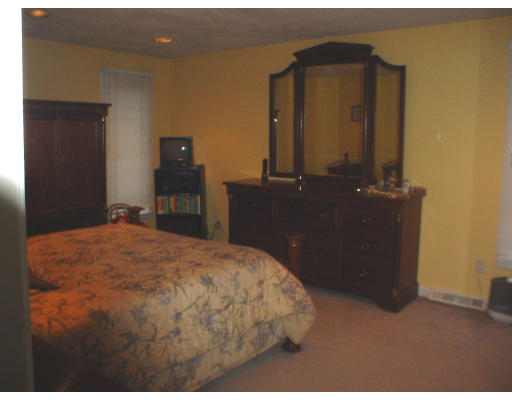 29 Falcon Road Sharon, MA 02067 - Photo 19 of 23 Gallery Image 19